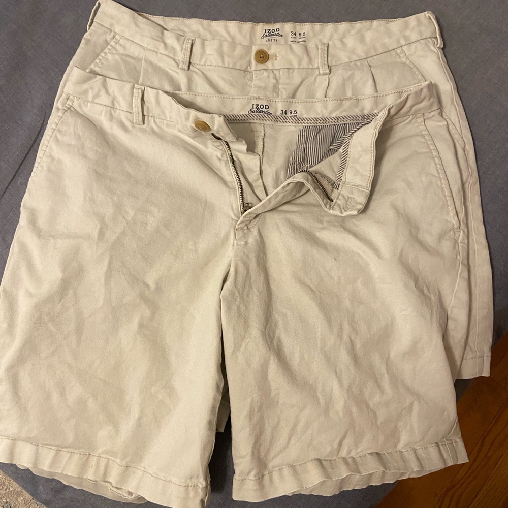 Izod Khaki Shorts